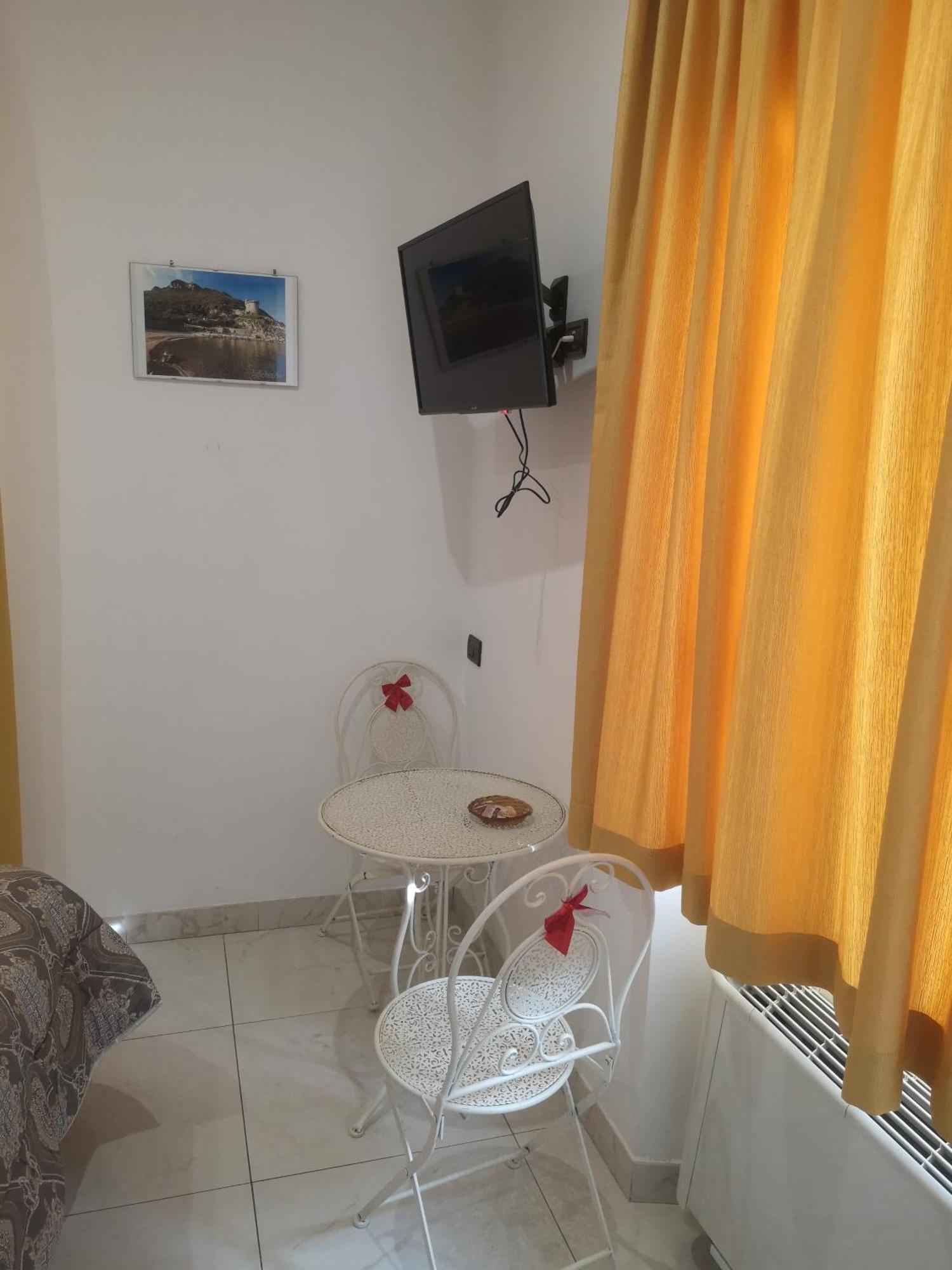 B&B Terracina Holiday Exterior photo
